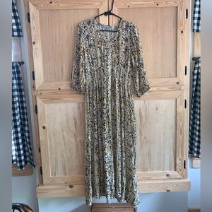 JGee boho renaissance modest dress size L
